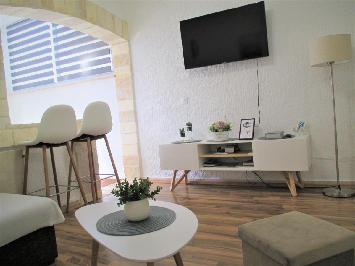 Family Apartment Romina Vrsar Exterior photo