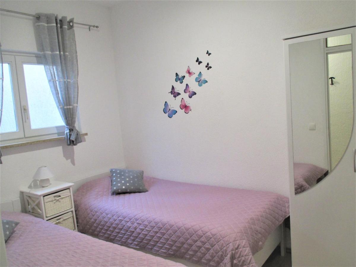 Family Apartment Romina Vrsar Exterior photo